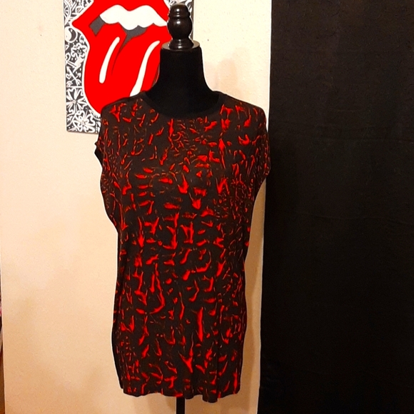 Helmut Lang Tops - Helmet Lang red and black dolman sleeve top